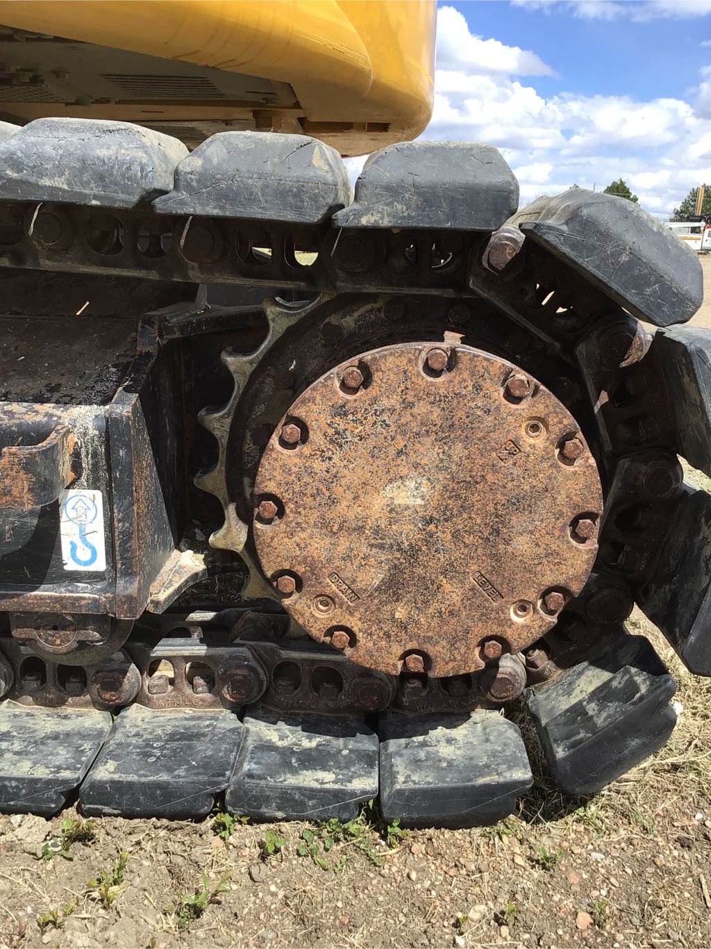 2020 John Deere 135G Image 21
