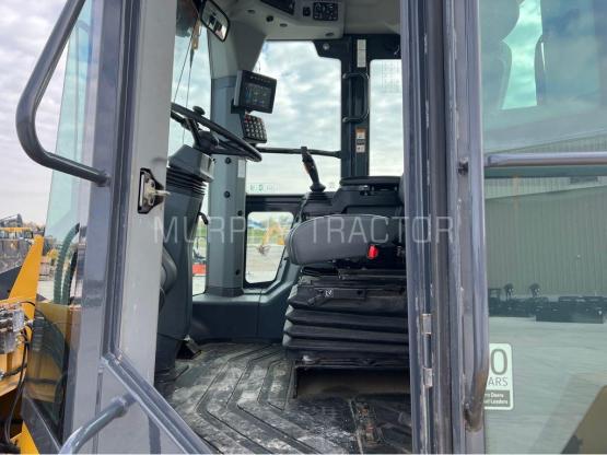 2020 John Deere 524L photo 4