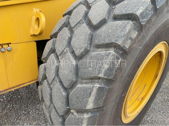 2020 John Deere 524L* SOLD — 555 42351.13752