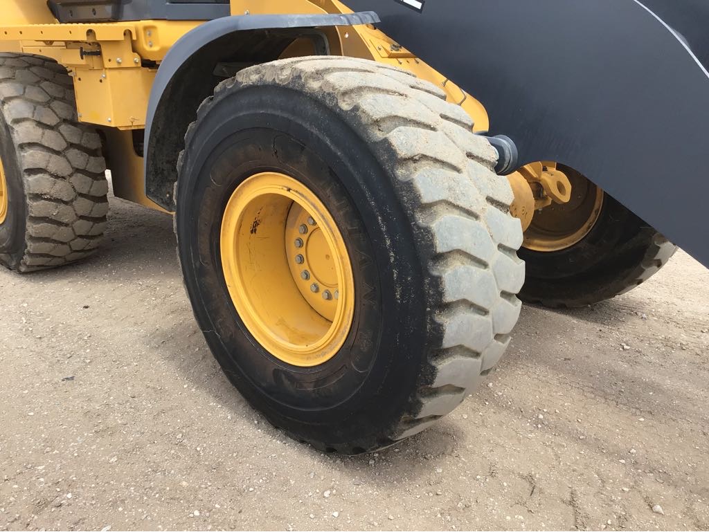2022 John Deere 524 P Image 7