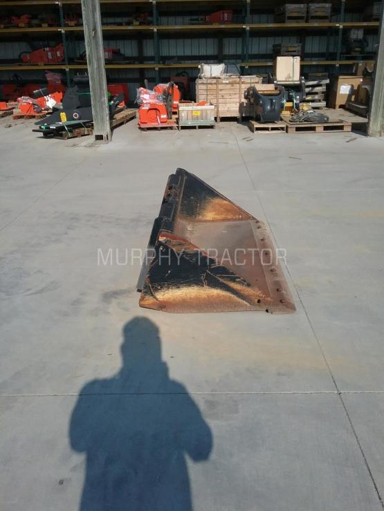 2016 John Deere 66″ CWP Bucket — 555 44907.15577