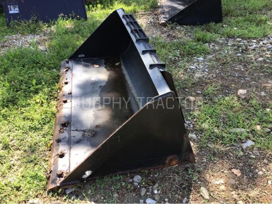 2017 John Deere 66″ CWP Bucket — 555 45108.15577