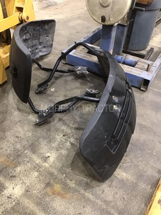2014 John Deere G Series Grader Fenders — 555 47302.15576
