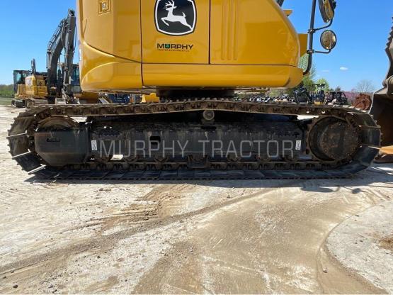 2021 John Deere 135G photo 17