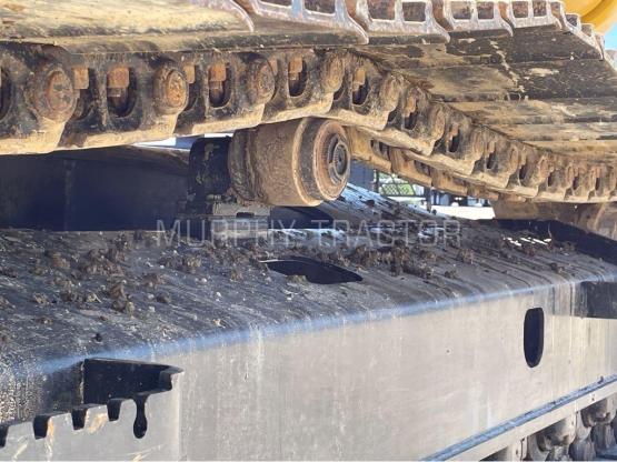 2021 John Deere 135G photo 20