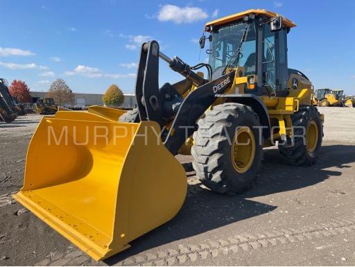 2022 John Deere 544 P photo 1