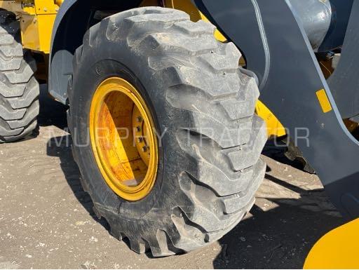 2022 John Deere 544 P — 555 48084.13753