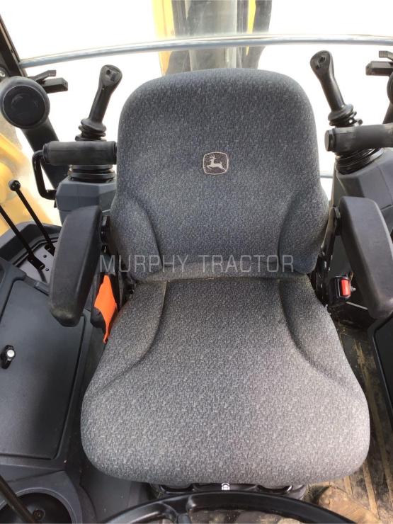 2023 John Deere 410L photo 12