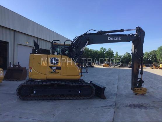 2023 John Deere 135G — 555 48580.15388