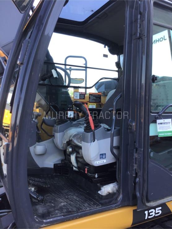2023 John Deere 135G — 555 48580.17409