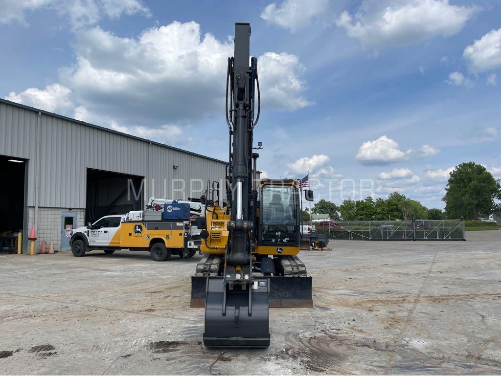 2023 John Deere 135 P Image 10