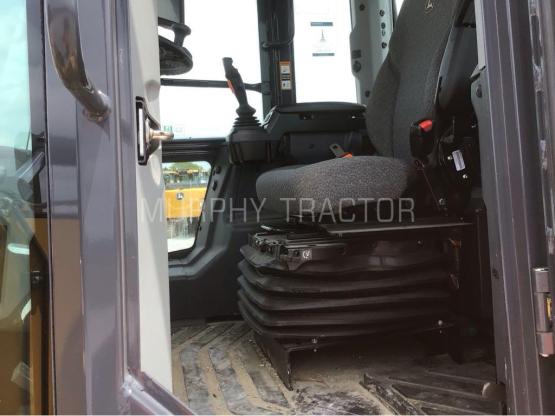 2022 John Deere 524 P photo 11
