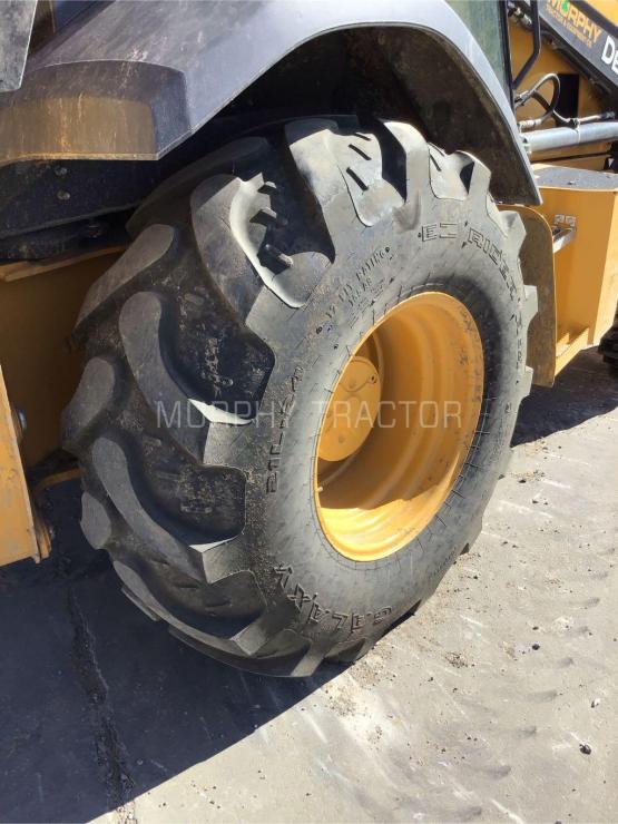 2023 John Deere 410L photo 15