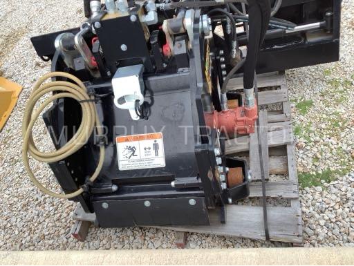 2021 John Deere CP18E 18″ CWP Cold Planer photo 3