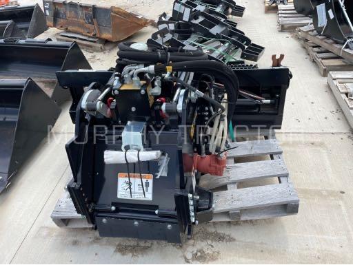 2021 John Deere CP18E 18″ CWP Cold Planer photo 1