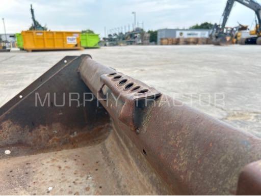 Bobcat 66″ CWP Bucket photo 7