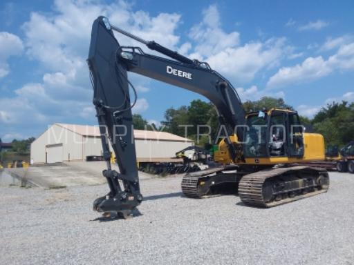 2023 John Deere 300 P photo 1