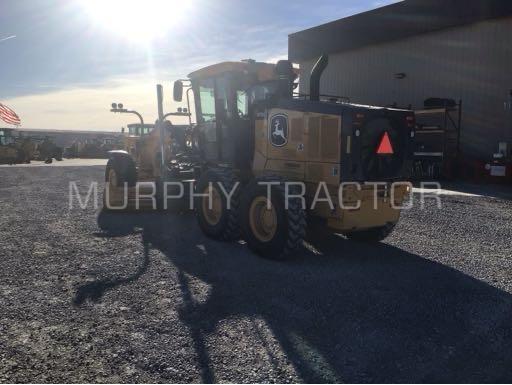 2023 John Deere 672G photo 5