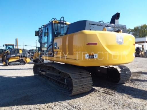 2023 John Deere 210 P — 555 49793.12987