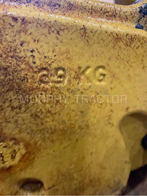 John Deere 333G Counterweight photo 2