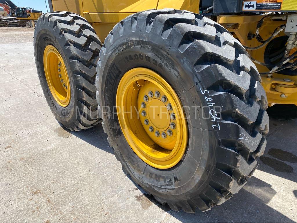 2020 John Deere 770GP Image 17
