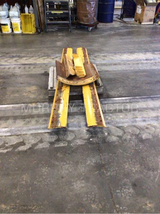 John Deere G Series Grader 27″ Tall RH Moldboard Extension — 555 50248.15388