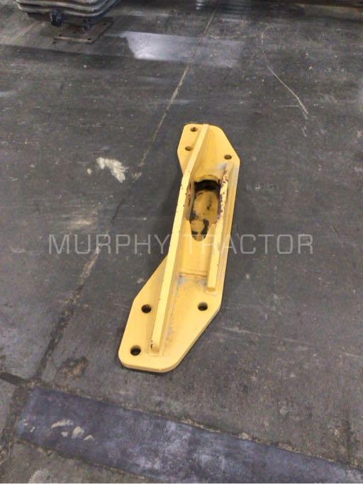 John Deere G Series Grader Rear Hitch photo 4