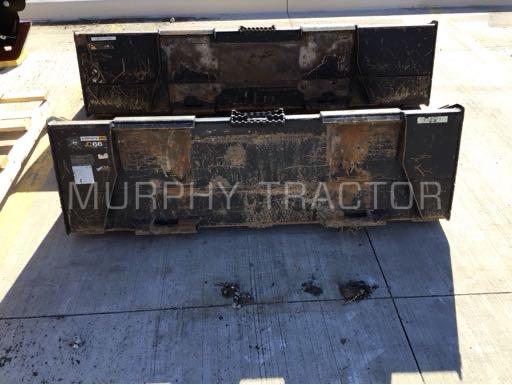 John Deere 66″ CWP Bucket — 555 50318.15576