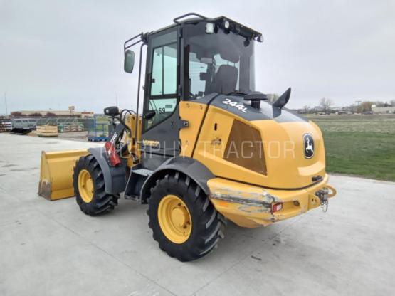 2023 John Deere 244L photo 8