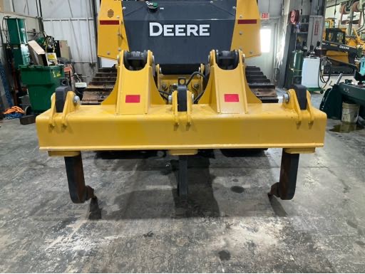 2022 John Deere 750L Rear Ripper — 555 50832.15576