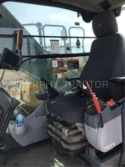 2022 John Deere 210G SmartGrade photo 11