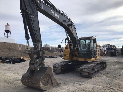 2023 John Deere 245 P photo 3