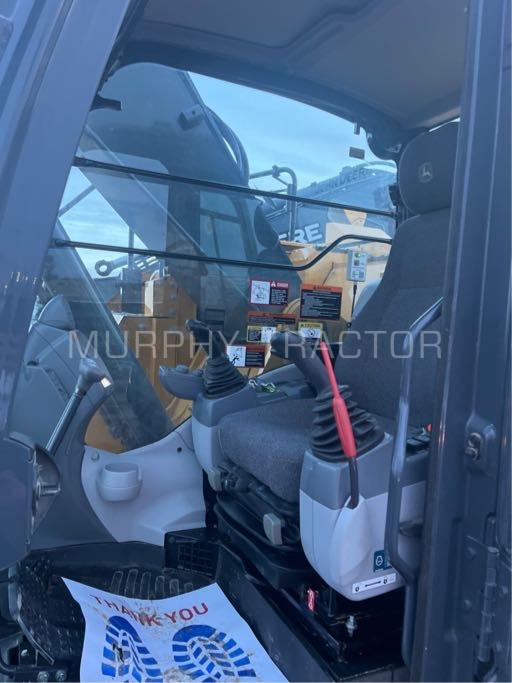 2023 John Deere 245 P photo 10