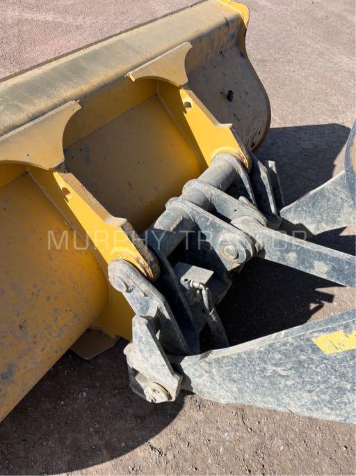 2012 John Deere 444K Image 18