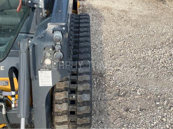2023 John Deere 317G photo 13