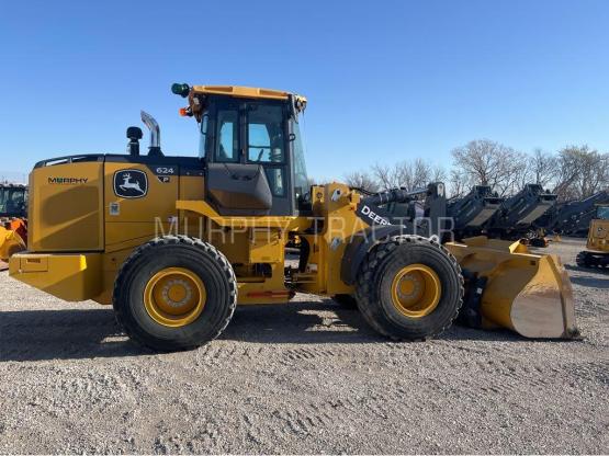 2023 John Deere 624 P photo 8