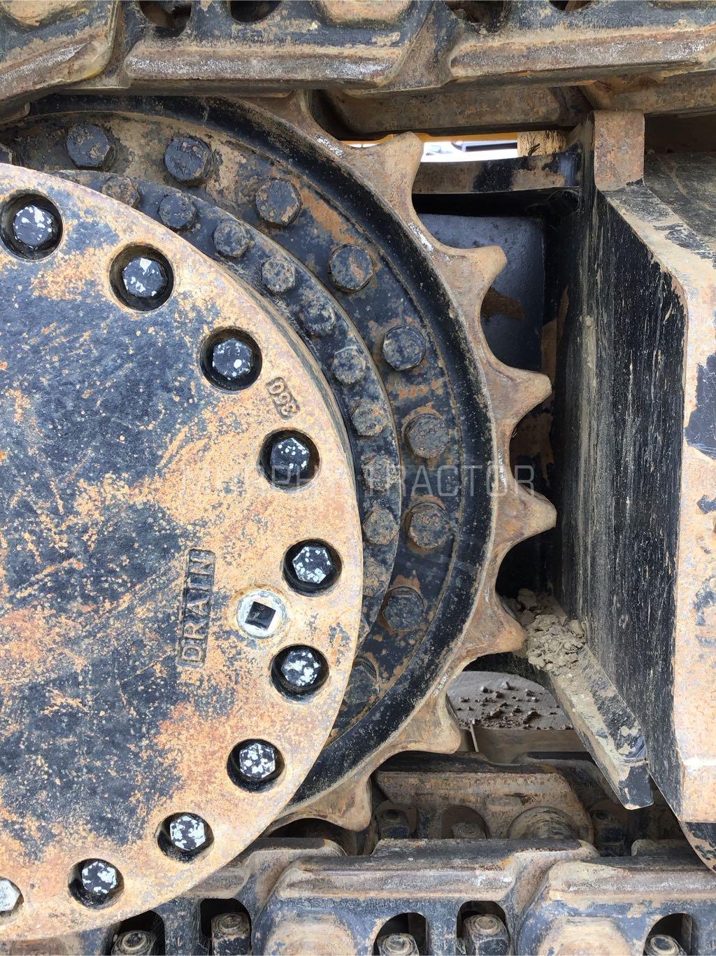 2023 John Deere 350P Image 18