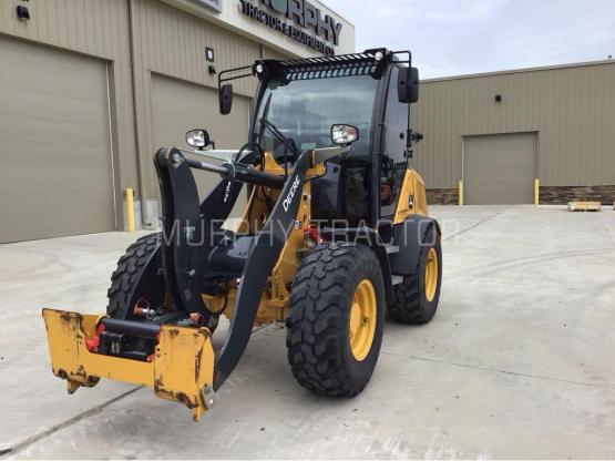 2023 John Deere 304 G photo 1