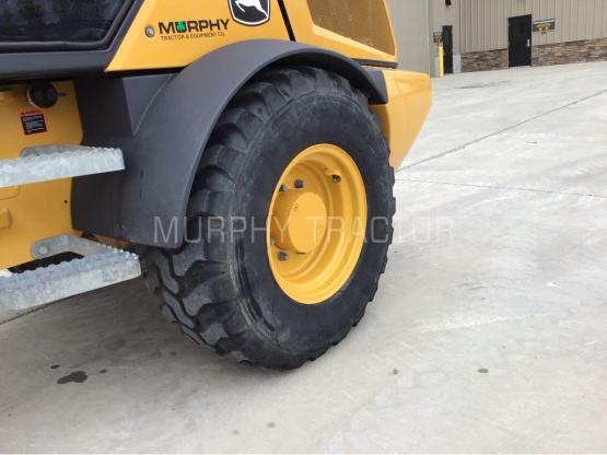 2023 John Deere 304 G photo 14