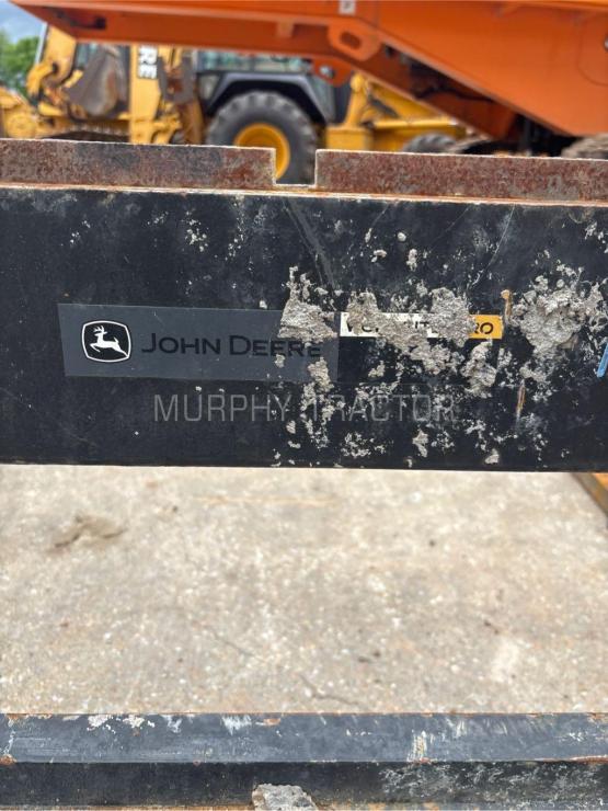 John Deere 310SL Fork Set photo 2