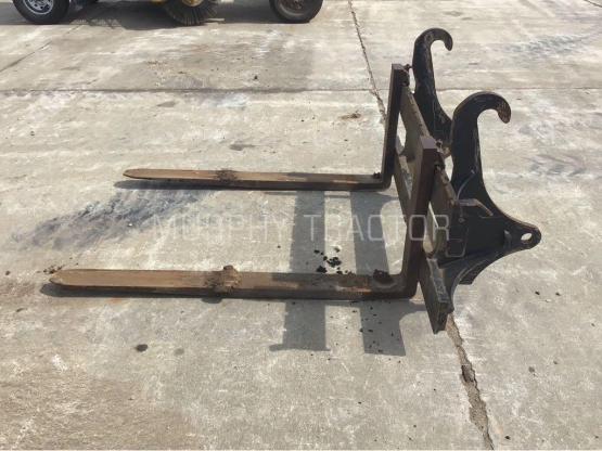 2025 John Deere 310SL Fork Set — 555 51705.15388