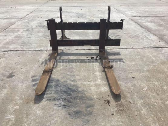 2025 John Deere 310SL Fork Set photo 3