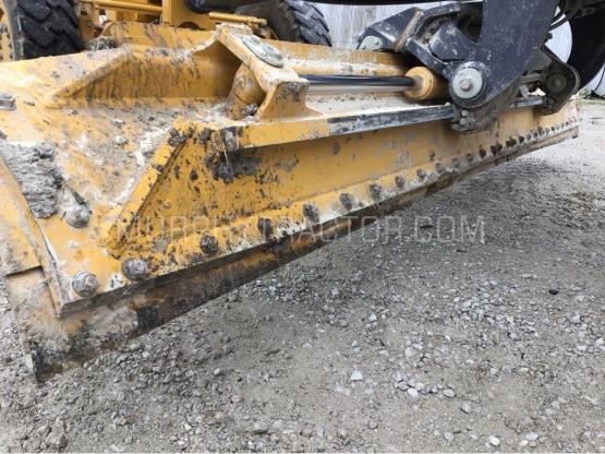 2020 John Deere 772G photo 26