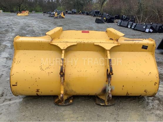 John Deere 444-624 2.75 CY JRB Coupler Bucket — 555 53261.15576