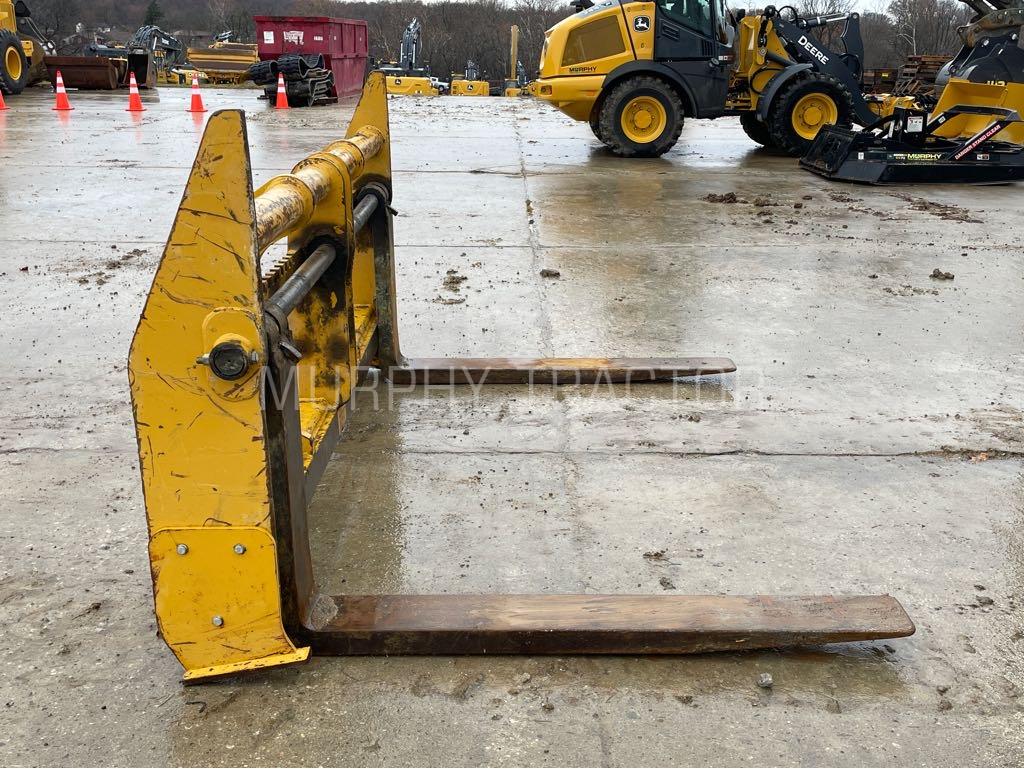 John Deere 444-624 60