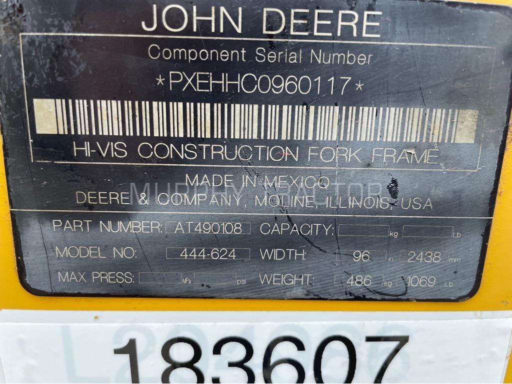 John Deere 444-624 60