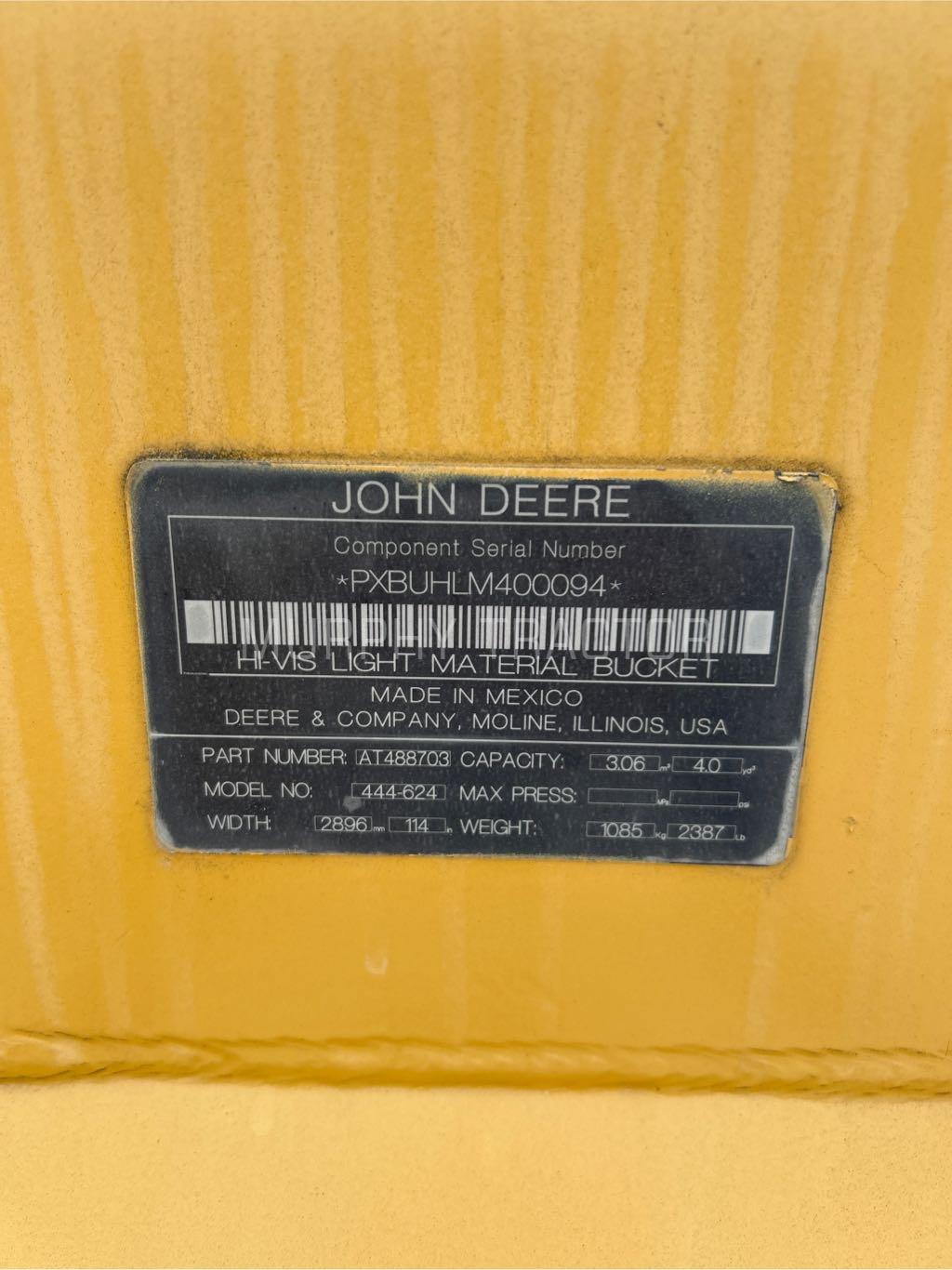 John Deere 444-624 4 CY HiVis Coupler  Bucket Image 2