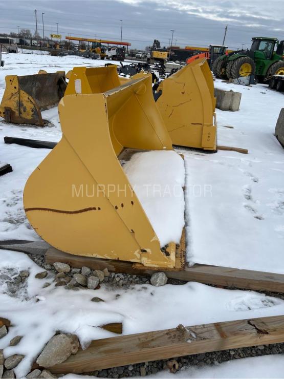 John Deere 444 2.5 CY P/O Bucket photo 4