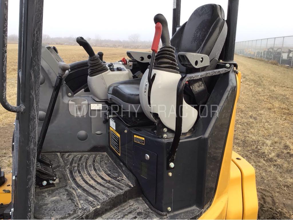 2023 John Deere 35 P Image 11