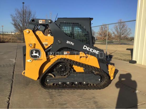 2024 John Deere 317G photo 8